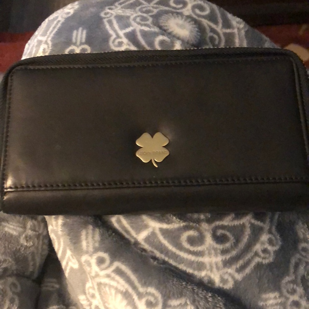Lucky brand wallet